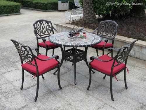 洛陽(yáng)鐵藝-桌椅